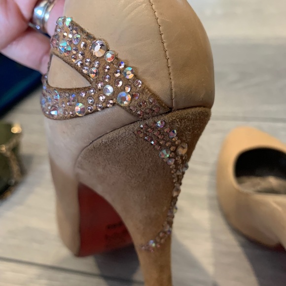 High heels - Picture 3 of 6